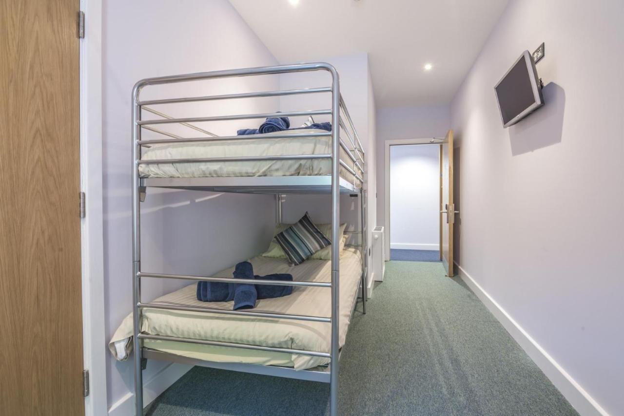 No 3 Ocean Cabins Bunk Bed - Saundersfoot Harbour Exterior photo