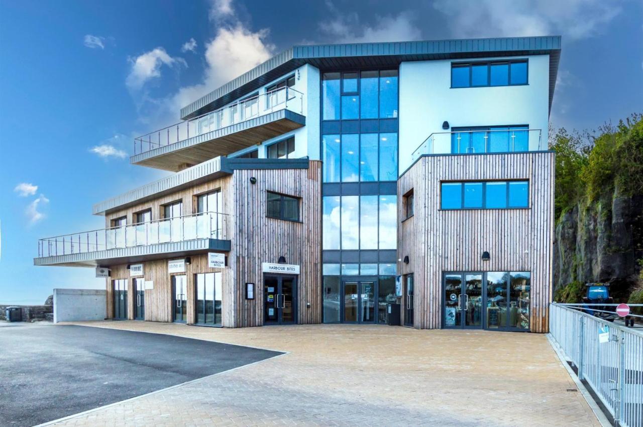 No 3 Ocean Cabins Bunk Bed - Saundersfoot Harbour Exterior photo